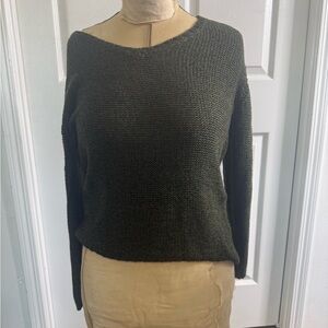 Quinn Off-the-Shoulder Dark Green Sweater